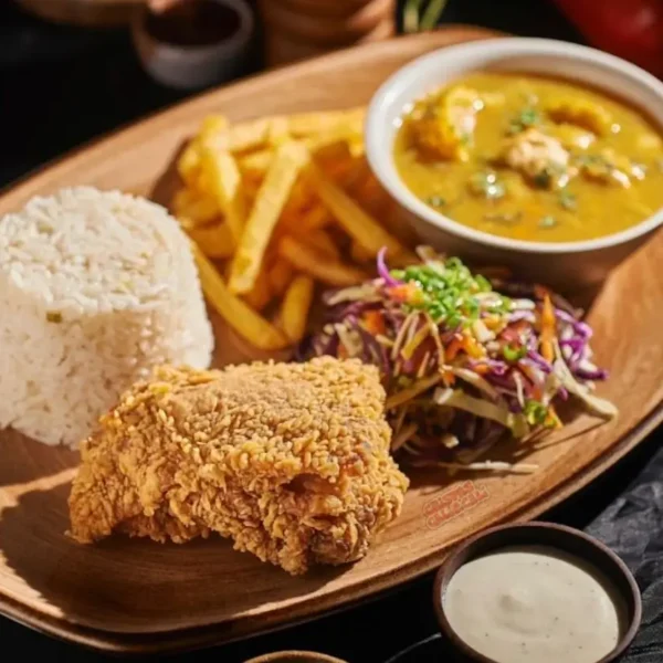 Almuerzos con presa de pollo, almuerzos asequibles, almuerzo ejecutivo
